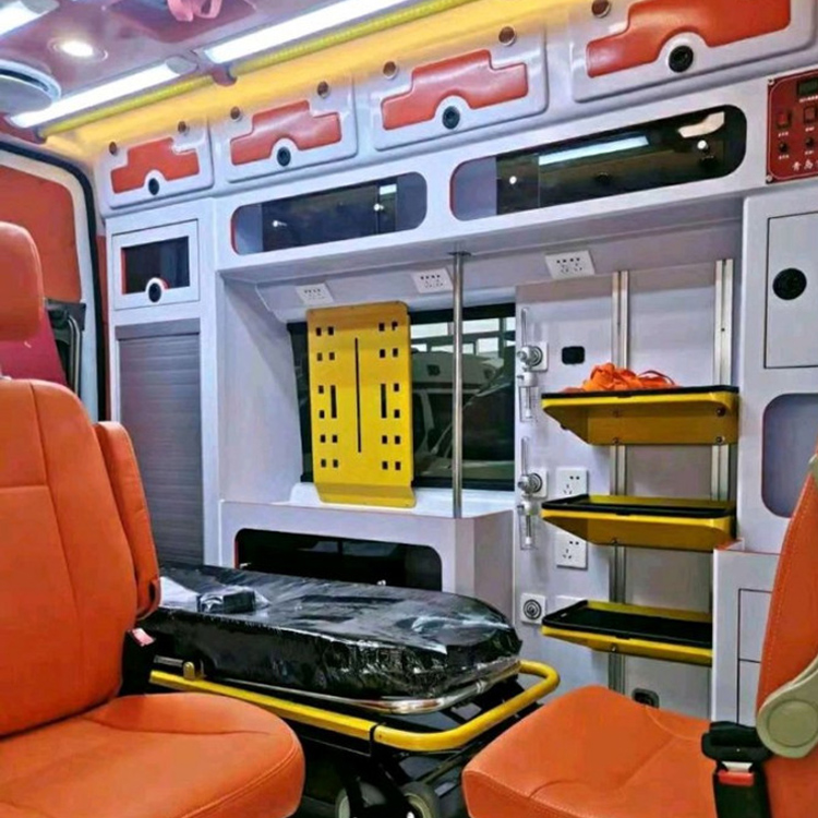 张家港长途救护车护送病人租赁价格
